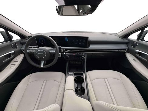 New 2026 Hyundai Sonata SEL FWD image 13