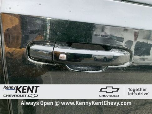 Certified 2023 Chevrolet Tahoe RST image 18