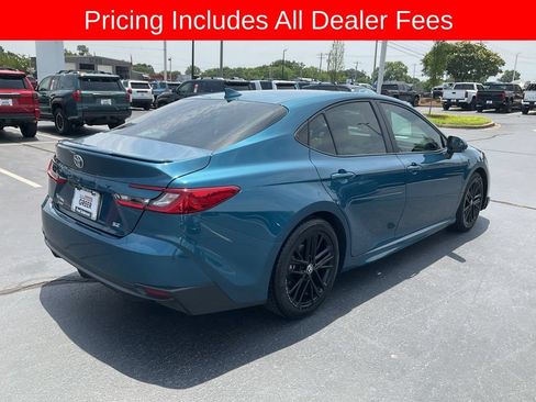 Used 2025 Toyota Camry SE w/ Multimedia Upgrade Package FWD image 18