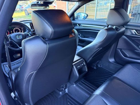 Used 2021 Honda Accord Sport image 35