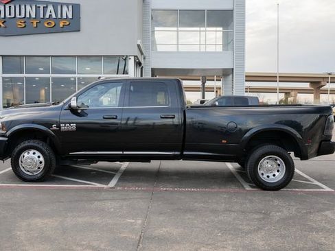 Used 2018 RAM 3500 Laramie Longhorn image 14