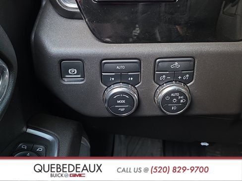 Used 2024 GMC Sierra 1500 Elevation w/ LPO, Elevation Black Package AWD/4WD image 25