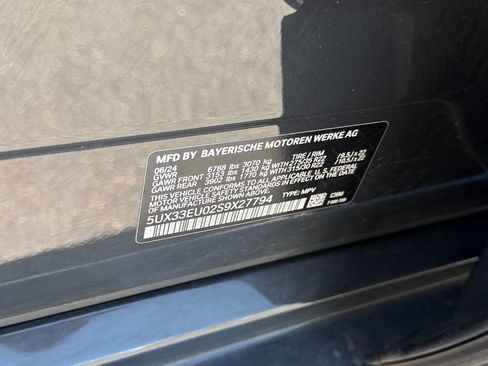 Used 2025 BMW X5 M60i AWD/4WD image 29
