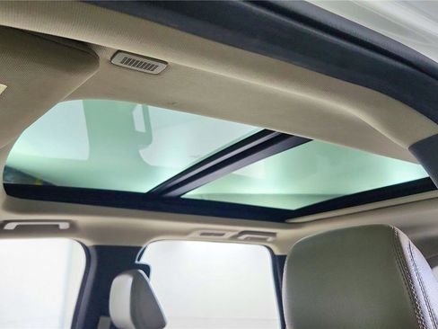 Used 2021 Ford Expedition Limited image 31