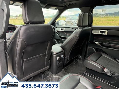 Used 2022 Ford Explorer ST-Line w/ Class IV Trailer Tow Package AWD/4WD image 29