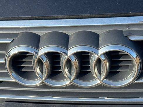 Used 2017 Audi A4 2.0T Premium Plus w/ Premium Plus Package image 17