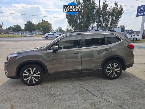 Used 2020 Subaru Forester Limited image 2