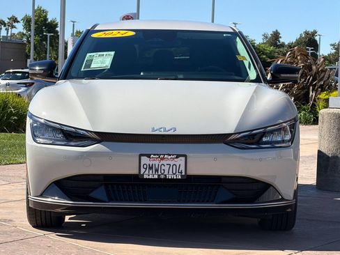 Used 2024 Kia EV6 Wind w/ Wind Technology Package AWD/4WD image 10