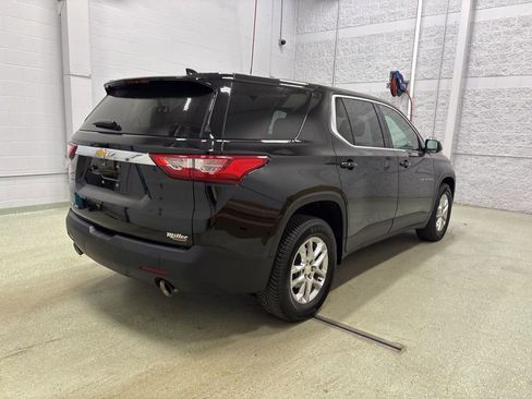 Used 2019 Chevrolet Traverse LS image 3