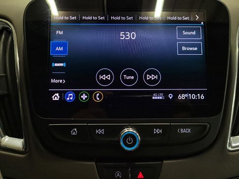 Used 2020 Chevrolet Malibu LT FWD image 25