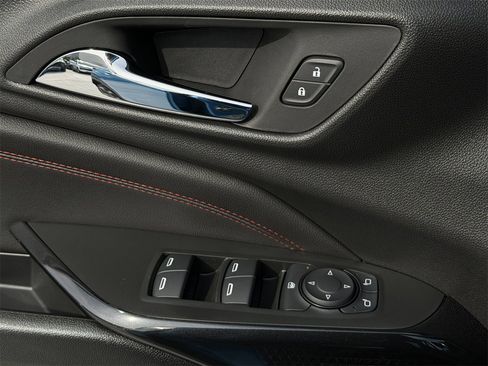 New 2026 Chevrolet Trax RS image 21