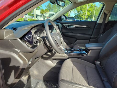 Used 2021 Buick Envision Preferred image 11