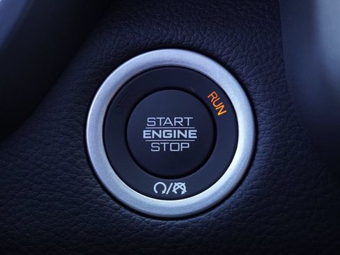 New 2026 RAM 1500 4x4 Crew Cab image 20