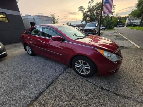 Used 2013 Hyundai Sonata GLS w/ Popular Equipment Pkg FWD image 6