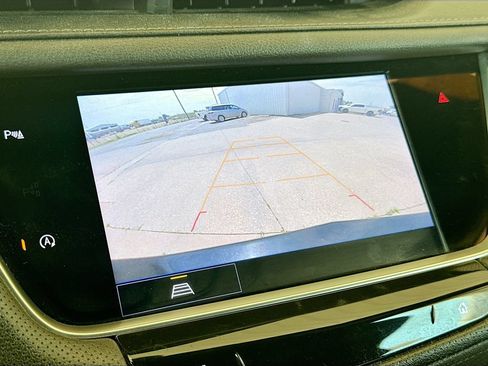 Used 2023 Cadillac XT5 Premium Luxury FWD image 17