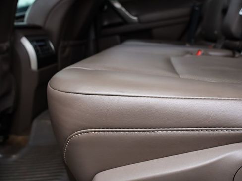 Used 2016 Lexus GX 460 Luxury image 13