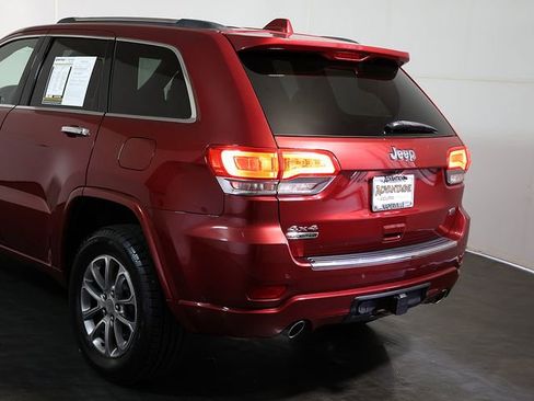 Used 2014 Jeep Grand Cherokee Overland w/ Advanced Technology Group AWD/4WD image 11
