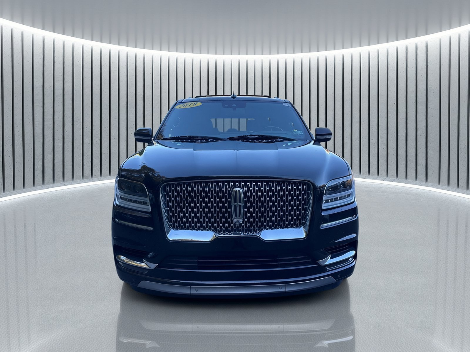 Used 2019 Lincoln Navigator L Reserve AWD/4WD image 8