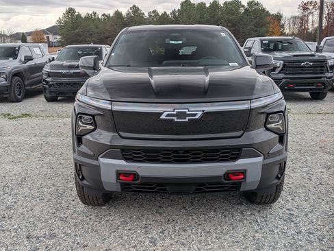 New 2026 Chevrolet Silverado EV Trail Boss image 2
