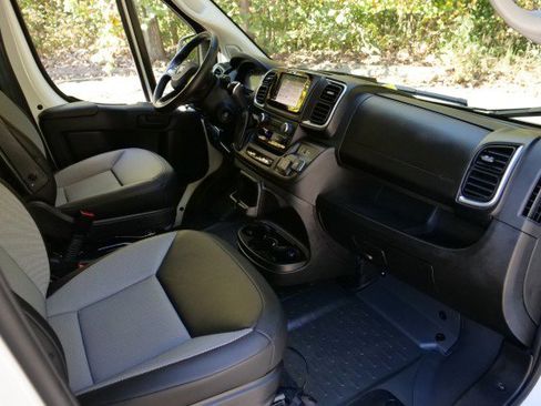 Used 2024 RAM ProMaster 3500 w/ Quick Order Package 22G SLT image 46