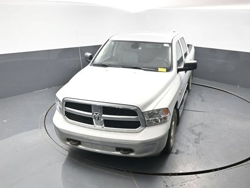 Used 2023 RAM 1500 Classic SLT AWD/4WD image 17