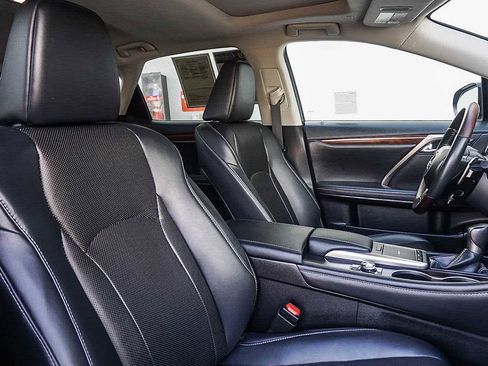 Used 2022 Lexus RX 350 FWD w/ Premium Package image 17