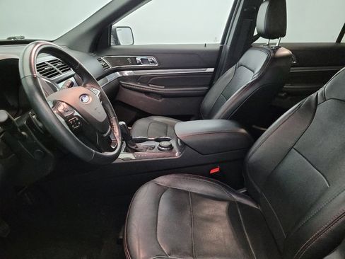 Used 2019 Ford Explorer Sport w/ Equipment Group 401A image 17
