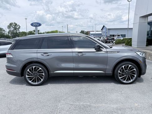 Used 2024 Lincoln Aviator Reserve w/ Equipment Group 201A AWD/4WD image 4