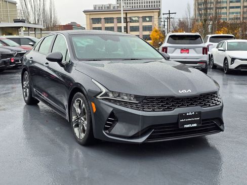 Used 2024 Kia K5 EX image 9