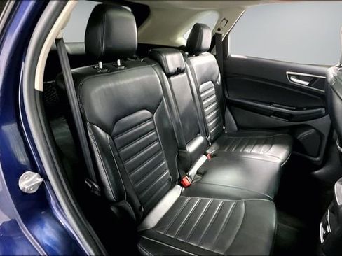 Used 2016 Ford Edge SEL w/ Equipment Group 201A FWD image 24