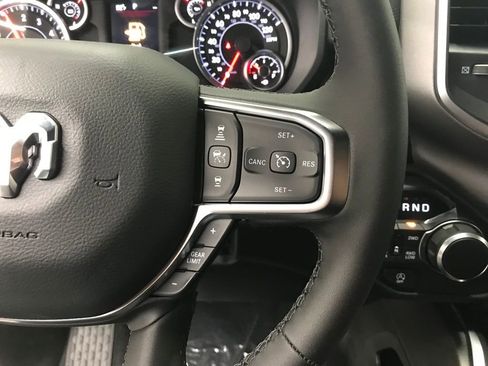 New 2026 RAM 1500 4x4 Crew Cab image 16