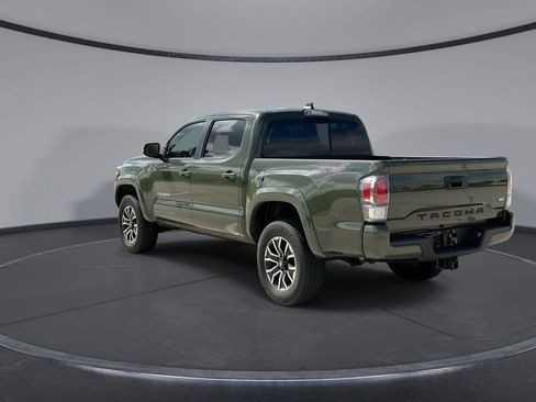 Used 2022 Toyota Tacoma TRD Sport RWD image 10