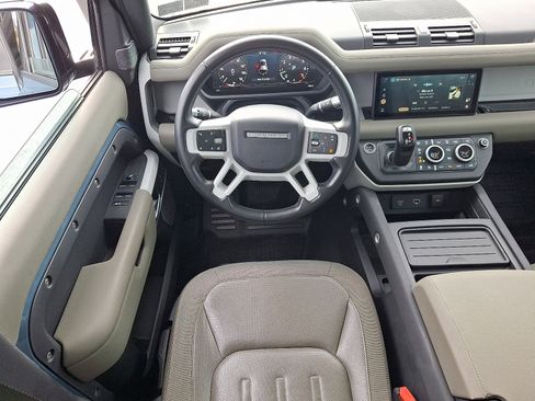 Used 2020 Land Rover Defender 110 S image 11