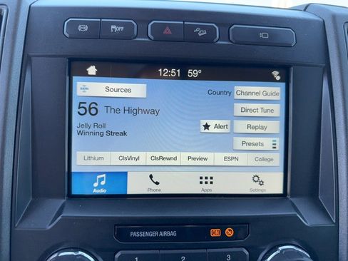 Certified 2018 Ford F250 XL w/ STX Appearance Package image 19