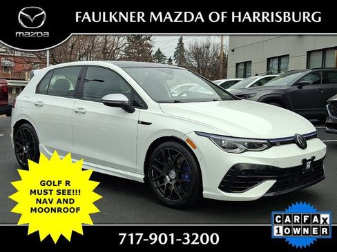 Used 2024 Volkswagen Golf R image 1