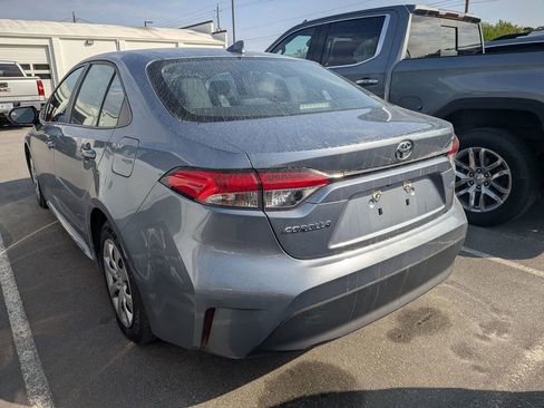 Used 2023 Toyota Corolla LE image 5