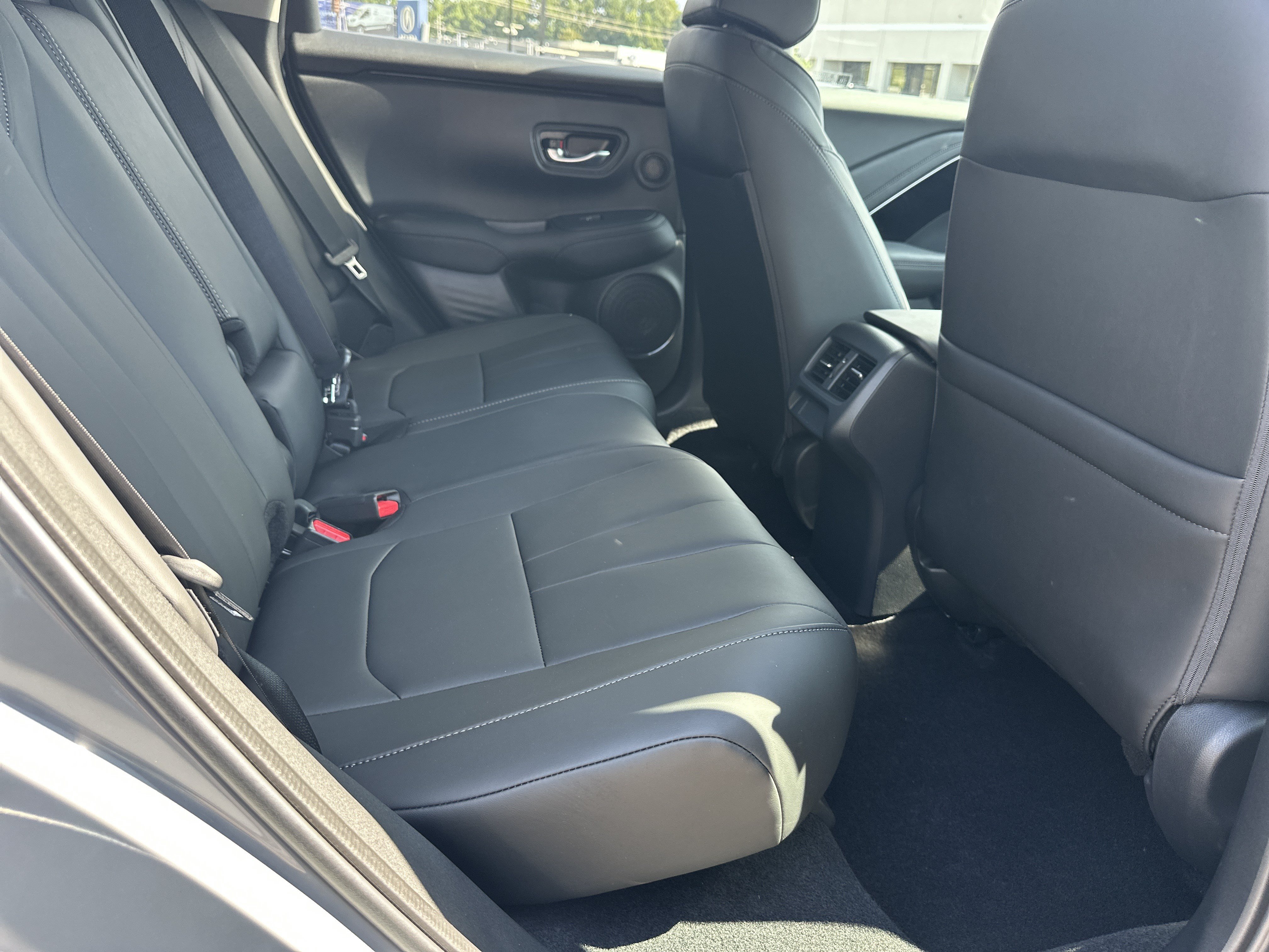 Certified 2025 Acura ADX FWD image 17