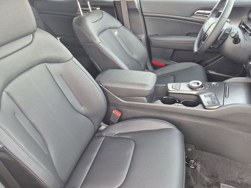New 2026 Kia Sportage EX AWD/4WD image 15
