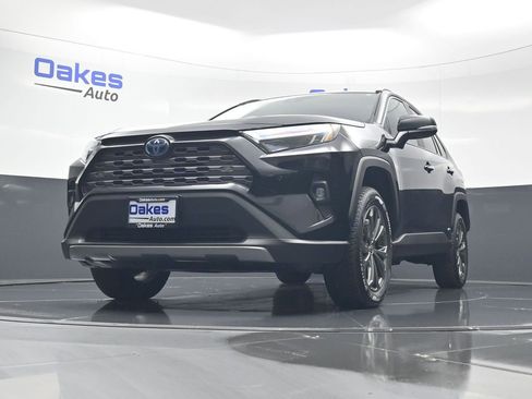 Used 2023 Toyota RAV4 Limited AWD/4WD image 42
