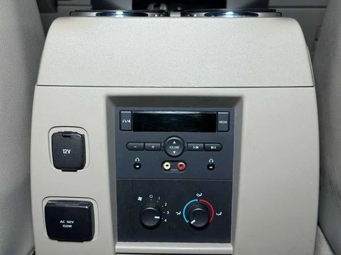 Used 2014 Ford Expedition EL Limited w/ Equipment Group 301A RWD image 25