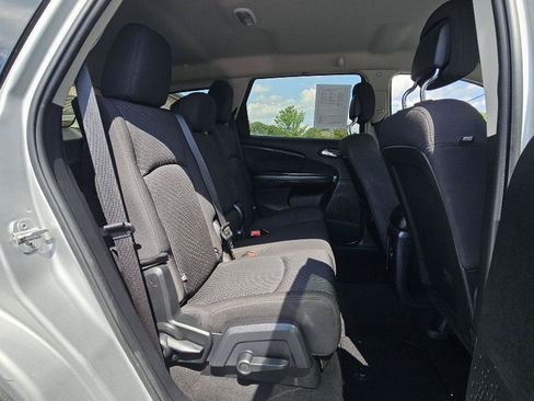 Used 2013 Dodge Journey SXT w/ Comfort/Convenience Group AWD/4WD image 15