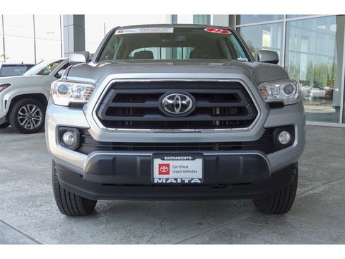 Certified 2022 Toyota Tacoma SR5 w/ Technology Package AWD/4WD image 9