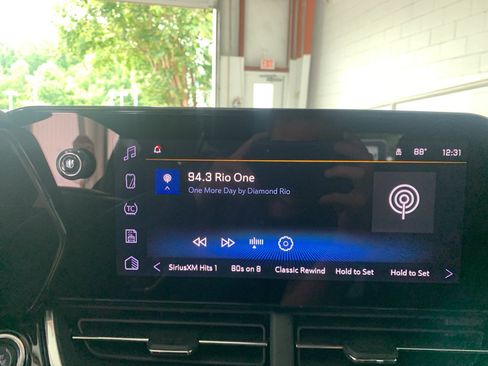 New 2026 Chevrolet Trax RS w/ Driver Confidence Package FWD image 21