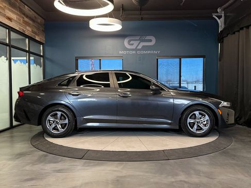 Used 2023 Kia K5 LXS FWD image 2
