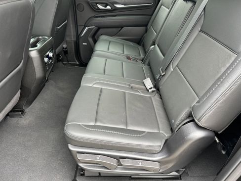 Used 2024 GMC Yukon XL Denali w/ Max Trailering Package image 23