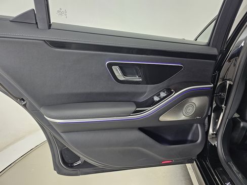 Certified 2023 Mercedes-Benz S 580 4MATIC Sedan w/ AMG Line image 18