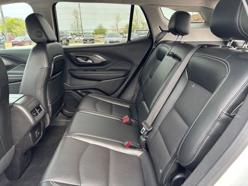 Used 2023 GMC Terrain SLT AWD/4WD image 25