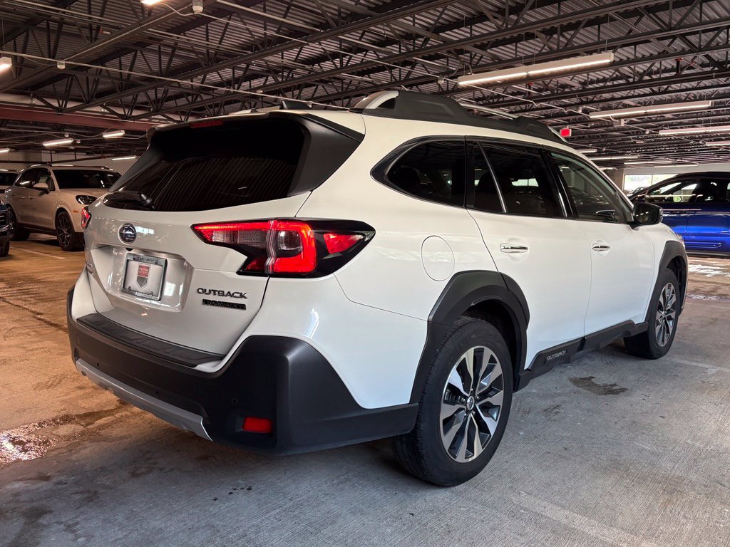 Used 2025 Subaru Outback Touring XT AWD/4WD image 8
