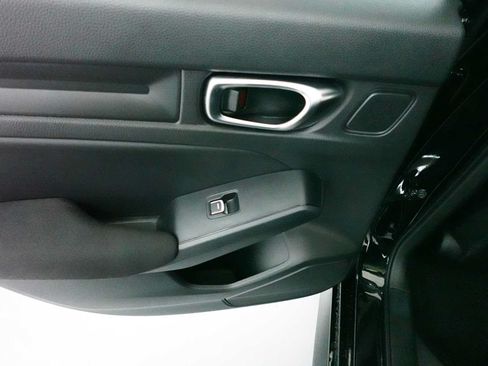 Used 2025 Honda Civic Sport image 25