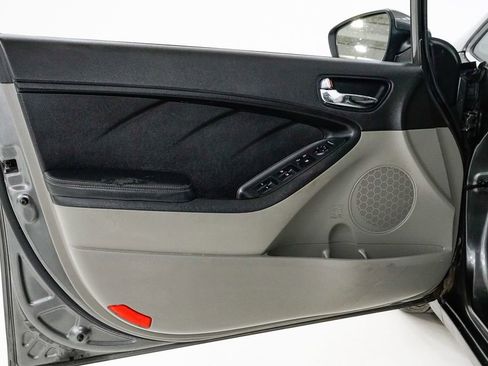 Used 2014 Kia Forte EX image 7